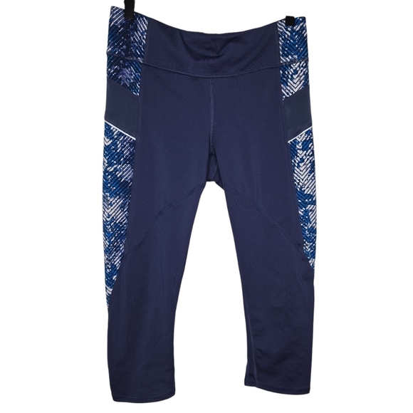 Athleta Revolve Stride Mid Rise Capri Indigo Floral Panel Leggings Size Medium - Picture 1 of 10